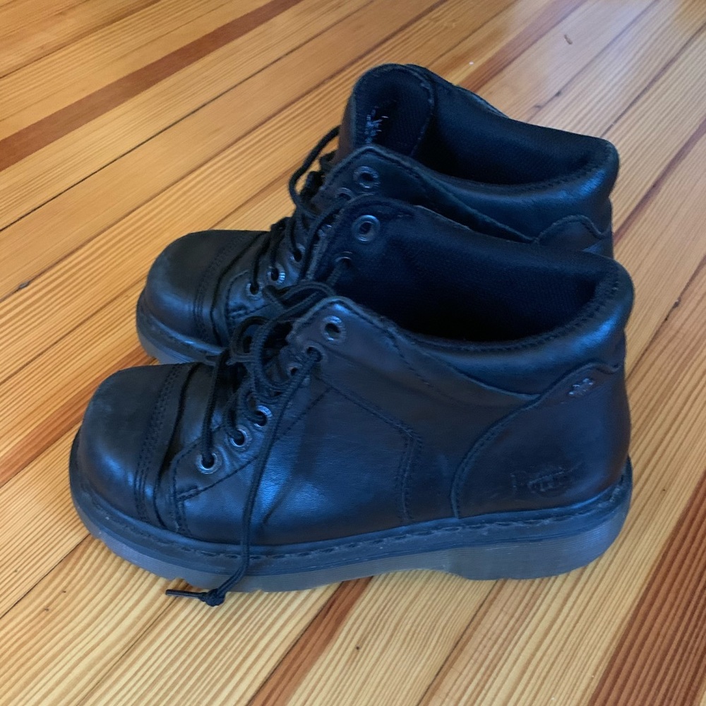 Vintage Dr. Martens Size US 8 - Picture 3 of 6